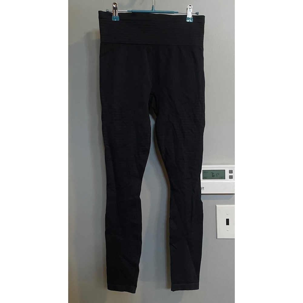 Athleta Seamless High Rise Leggings Womens M Black Textured Activewear Yoga 4289